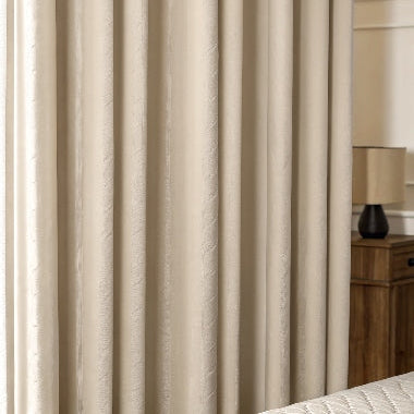 Kant en klaar Lichtdicht Gordijn 140x270 Sanne Lichtbeige - Dailux -